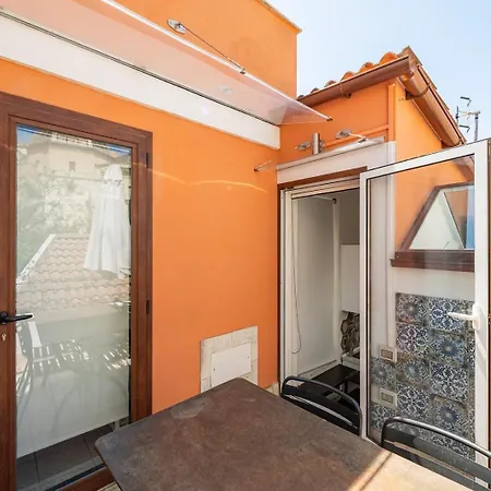 Savoia Lux Pensión Cagliari