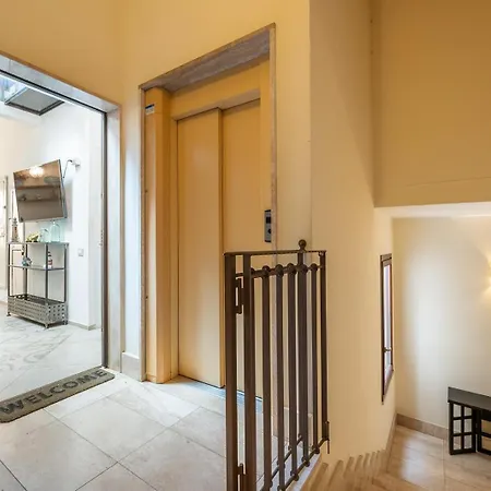 Guest house Savoia Lux 2*